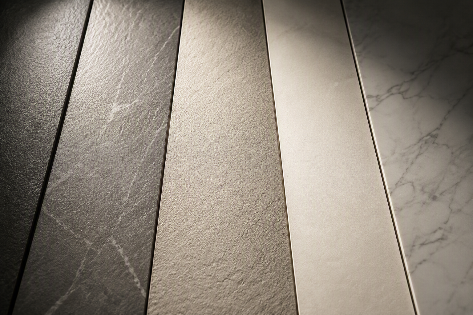 Detail: Oberflächenvergleich im Streiflicht